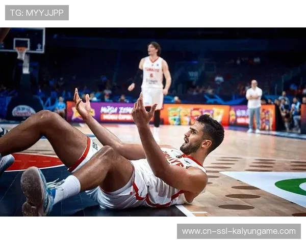 高光时刻：联盟顶级中锋的全场表现！，目前联盟最强中锋